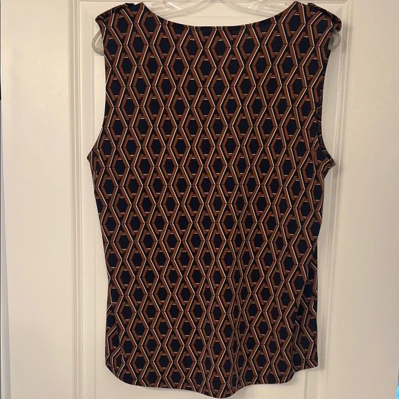 Navy Blue and Brown Sleeveless Blouse - Picture 3 of 3